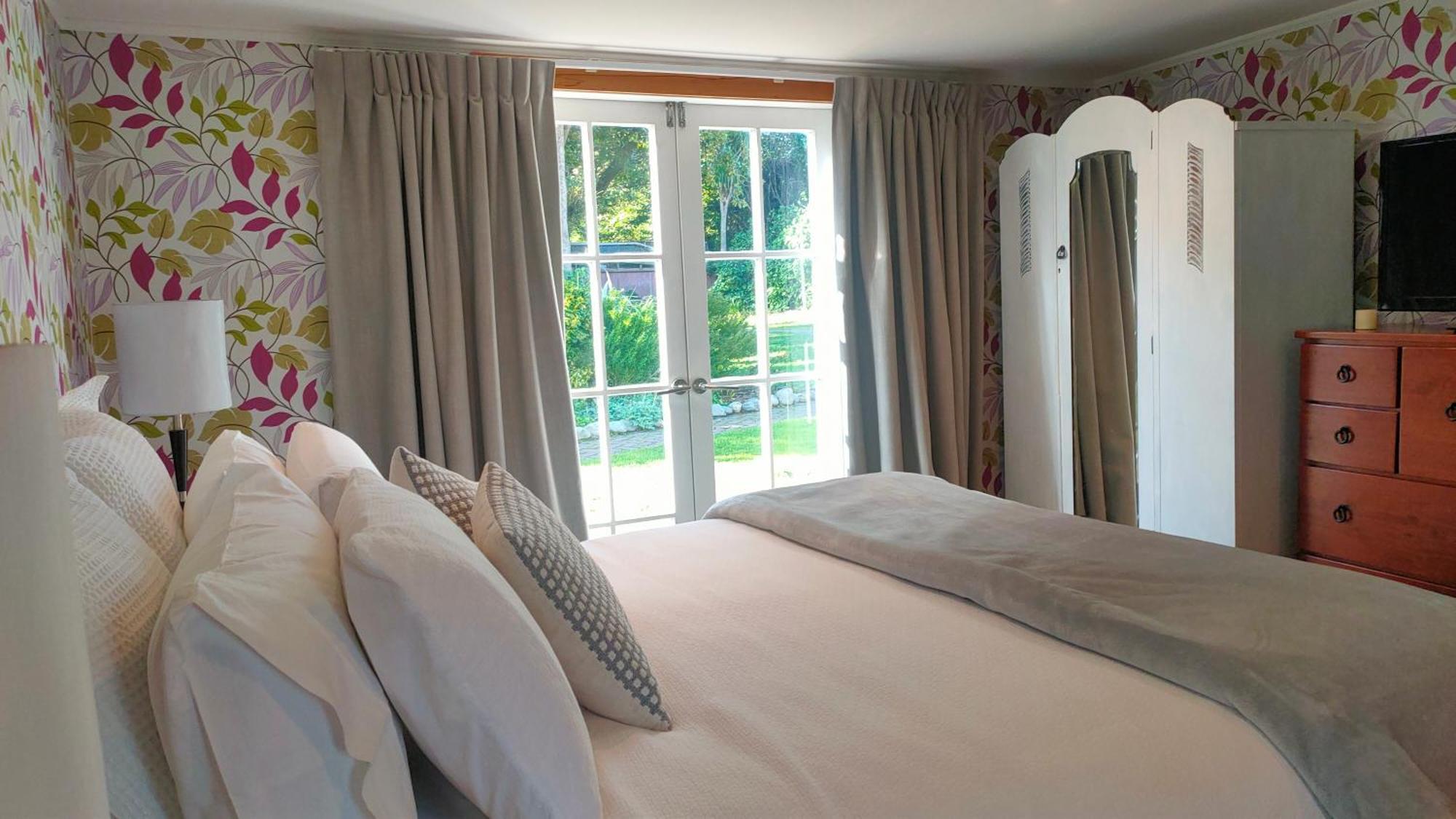 The Oaks- A Beautifully Appointed 1890S Villa Featherston エクステリア 写真