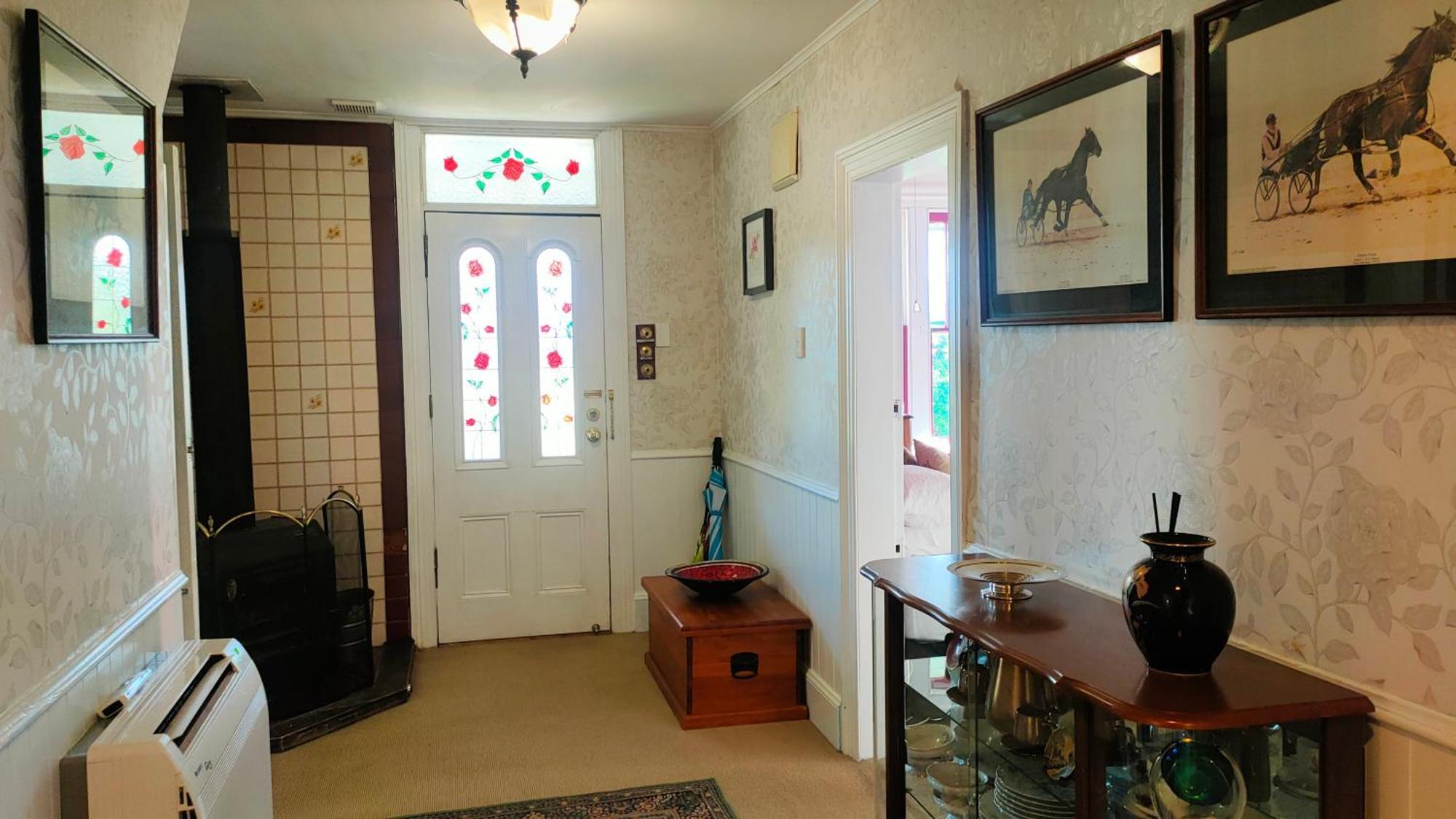The Oaks- A Beautifully Appointed 1890S Villa Featherston エクステリア 写真